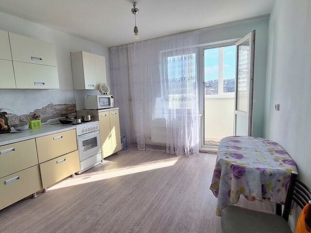 2-к. квартира 66.3 м², 6/16