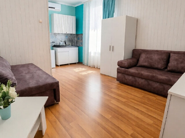 Студия 15 м², 1/3